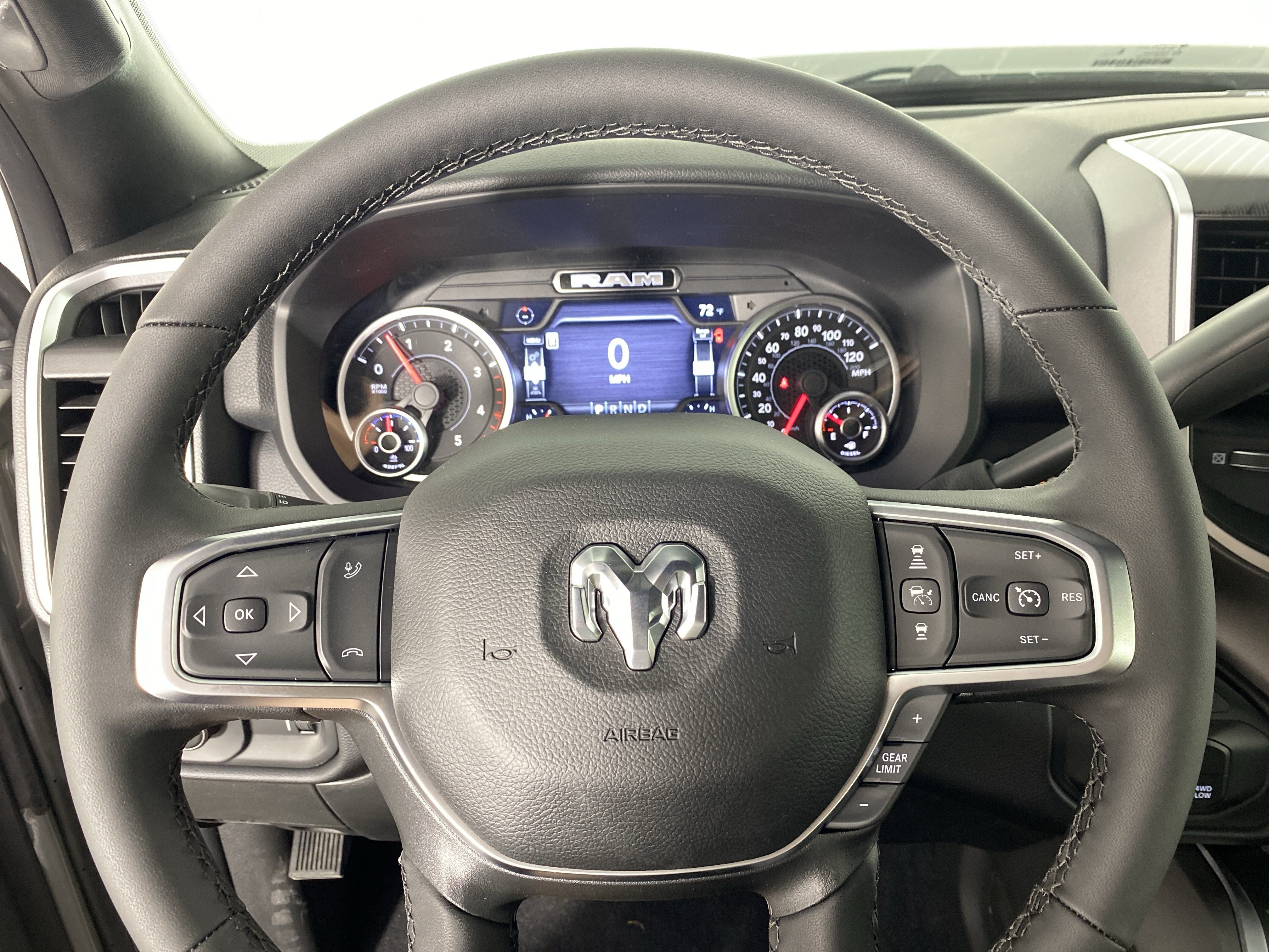 New 2027 RAM 3500 Big Horn AWD/4WD image 15