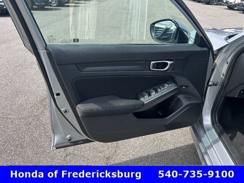 Used 2025 Honda Civic LX image 10