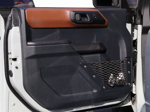 Used 2024 Ford Bronco Outer Banks image 17