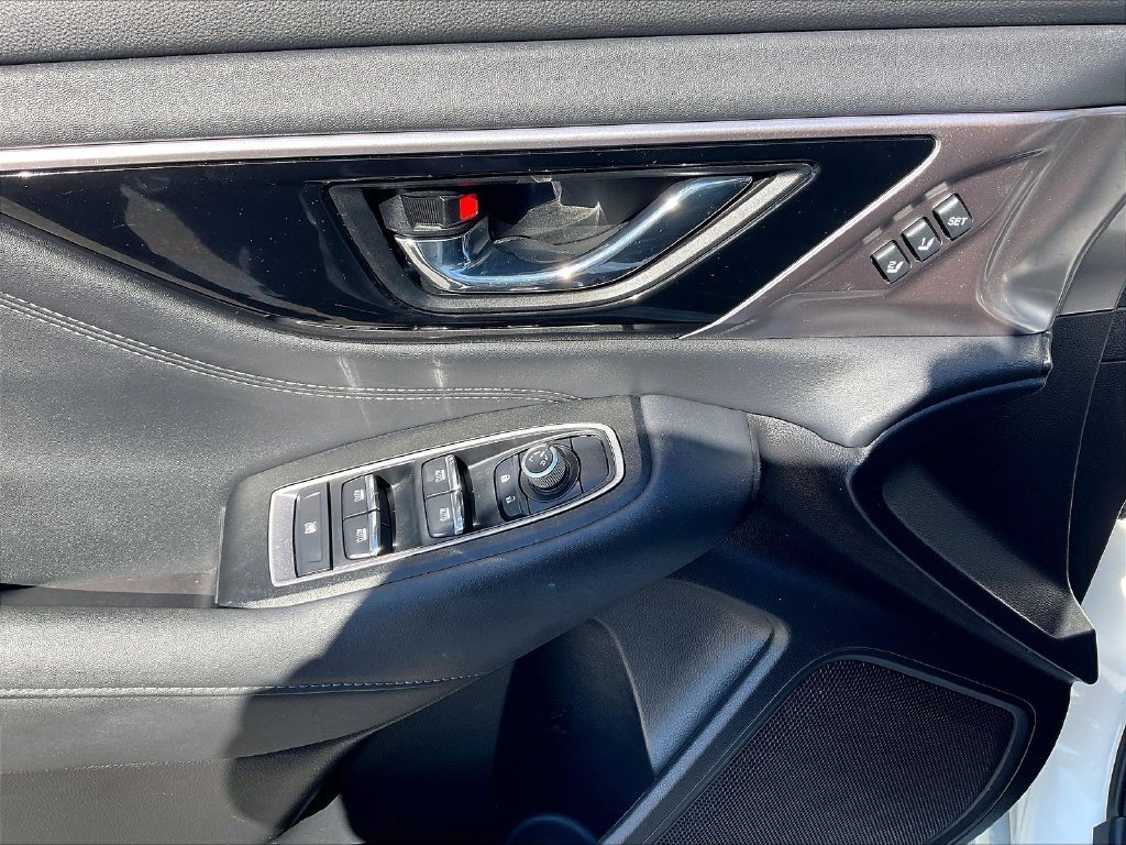 Used 2023 Subaru Legacy Limited AWD/4WD image 36