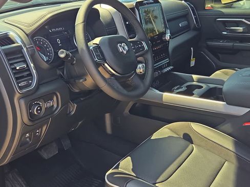 New 2026 RAM 1500 Laramie AWD/4WD image 10