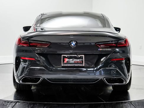 Used 2022 BMW M850i xDrive Coupe w/ Driving Assistance Package AWD/4WD image 10