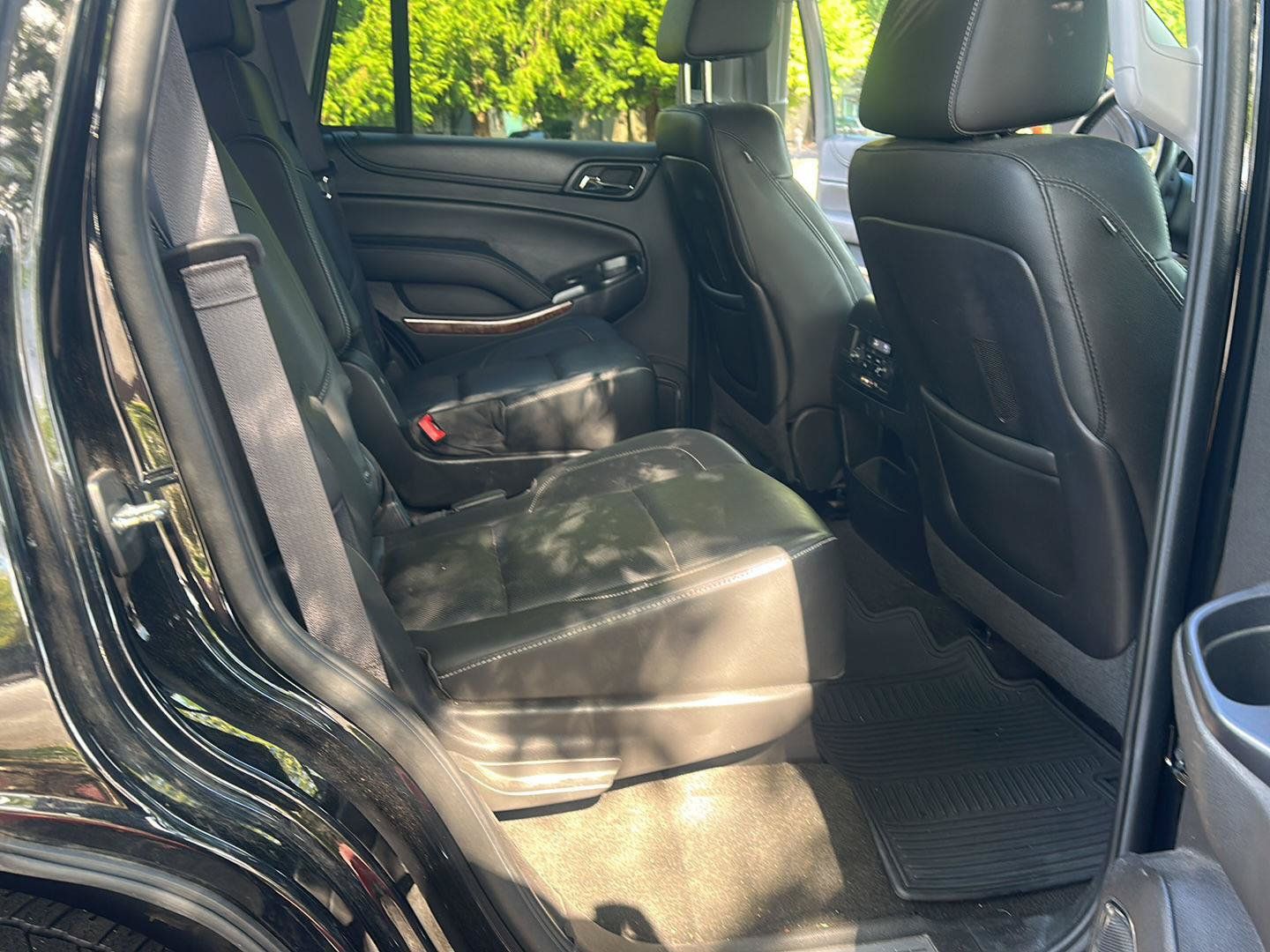 Used 2015 Chevrolet Tahoe LTZ AWD/4WD image 13