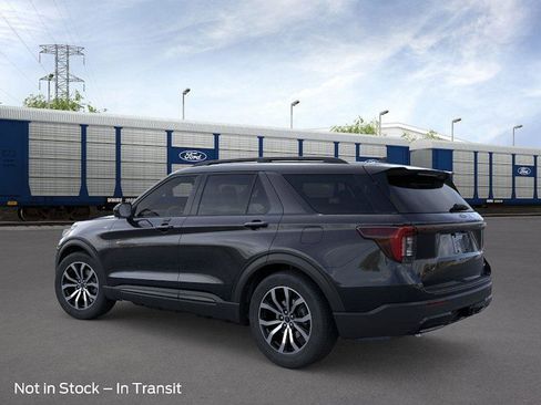 New 2026 Ford Explorer ST-Line image 4