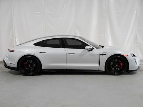 Used 2024 Porsche Taycan GTS AWD/4WD image 7