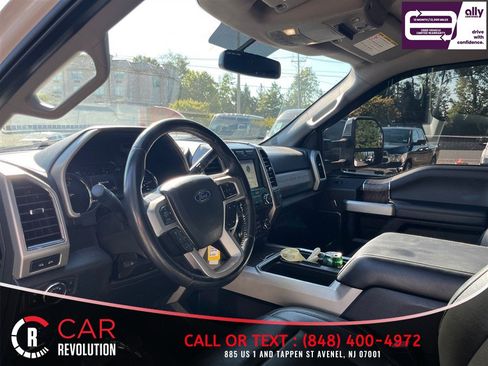 Used 2019 Ford F350 Lariat w/ Chrome Package AWD/4WD image 16