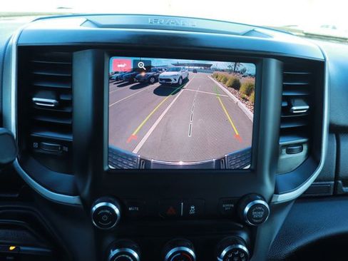 Used 2024 RAM 2500 Big Horn image 28