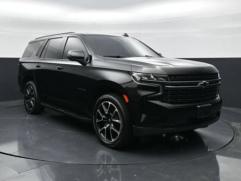 Used 2022 Chevrolet Tahoe RST w/ Luxury Package AWD/4WD image 4
