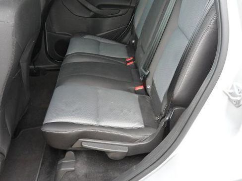 Used 2018 Ford Escape SE image 13