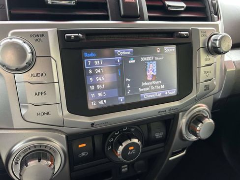 Used 2019 Toyota 4Runner SR5 AWD/4WD image 25