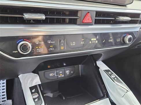 New 2026 Kia Sorento SX Prestige image 19