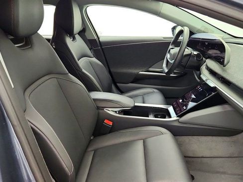 Used 2025 Lucid Air Touring AWD/4WD image 25