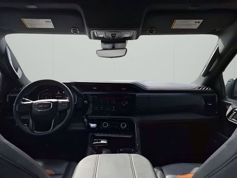 Used 2024 GMC Sierra 1500 AT4 w/ Technology Package image 23