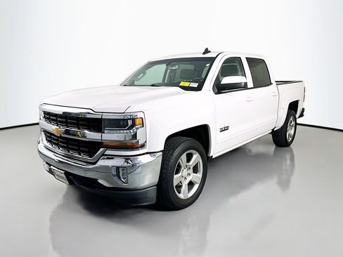 Used 2018 Chevrolet Silverado 1500 LT w/ Texas Edition RWD image 3