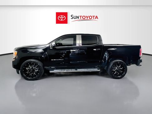 Used 2021 GMC Canyon Denali RWD image 7