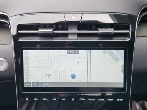 Certified 2022 Hyundai Santa Cruz Limited AWD/4WD image 11