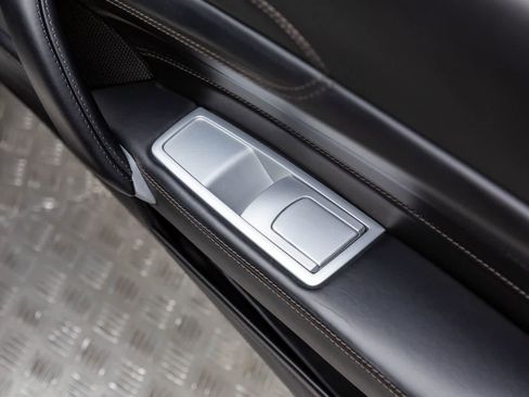 Used 2015 Ferrari FF image 44