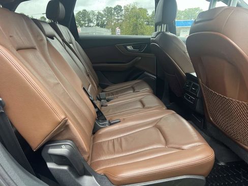 Used 2017 Audi Q7 3.0T Premium Plus image 14