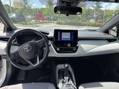 Used 2024 Toyota Corolla SE image 19