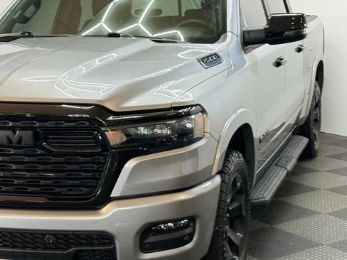 Used 2025 RAM 1500 Big Horn AWD/4WD image 7