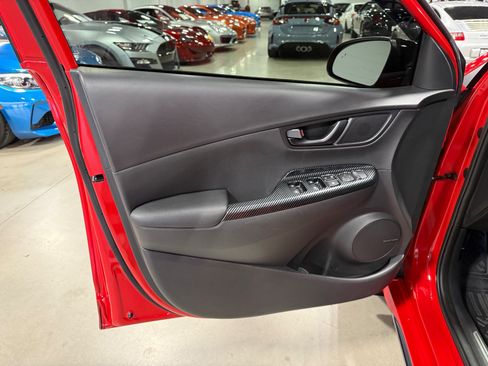 Used 2022 Hyundai Kona N FWD image 17