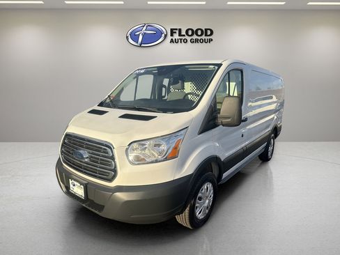 Used 2016 Ford Transit 250 130 Low Roof w/ Exterior Upgrade Package image 3