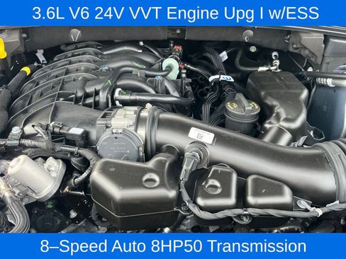 New 2025 Jeep Grand Cherokee Laredo X image 3