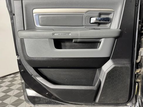 Used 2013 RAM 1500 Classic SLT w/ Big Horn Equipment Group AWD/4WD image 37