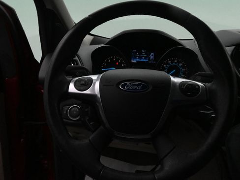 Used 2015 Ford Escape Titanium FWD image 19