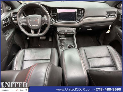 Used 2023 Dodge Durango GT image 21