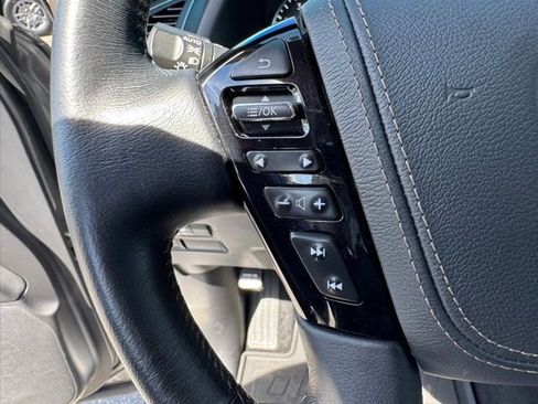 Used 2024 Nissan Armada Platinum w/ Captain's Chairs Package AWD/4WD image 23
