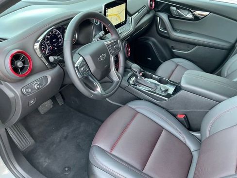 Used 2025 Chevrolet Blazer RS image 13