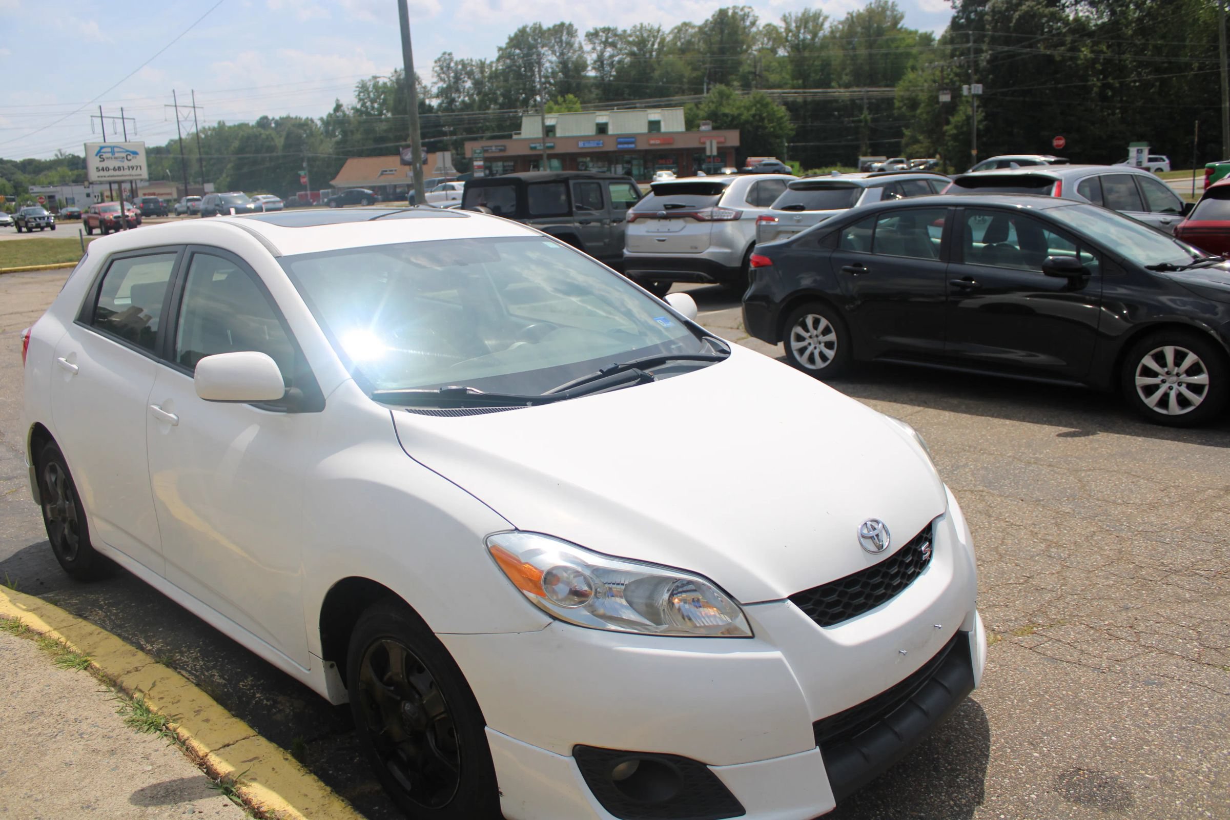 Used 2009 Toyota Matrix S FWD image 9