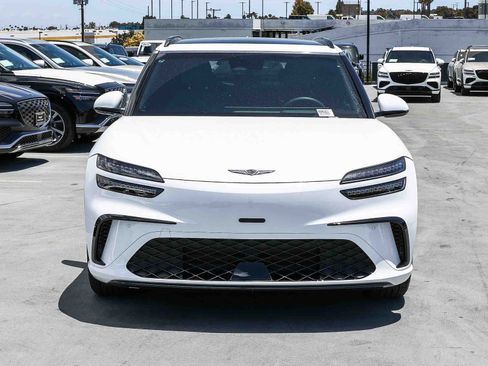 New 2026 Genesis GV60 RWD image 2