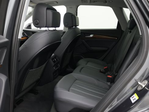 Used 2023 Audi Q5 2.0T Premium Plus w/ Premium Plus Package AWD/4WD image 30