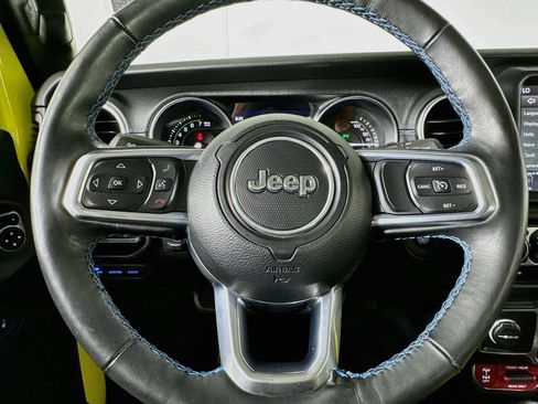 Used 2023 Jeep Wrangler Unlimited Rubicon 4xe w/ Cold Weather Group AWD/4WD image 47