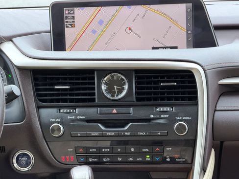 Used 2019 Lexus RX 450h AWD w/ Navigation Package image 16