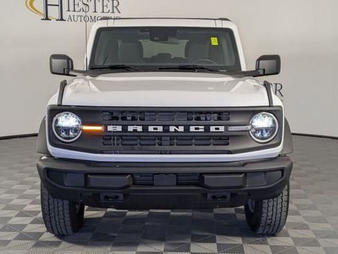 Used 2025 Ford Bronco Big Bend image 3