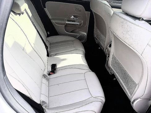 Used 2026 Mercedes-Benz GLA 250 4MATIC image 8