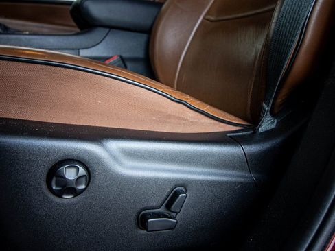 Used 2017 Jeep Grand Cherokee Summit w/ Trailer Tow Group IV image 25