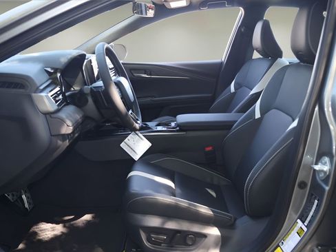 New 2026 Toyota Camry SE FWD image 11