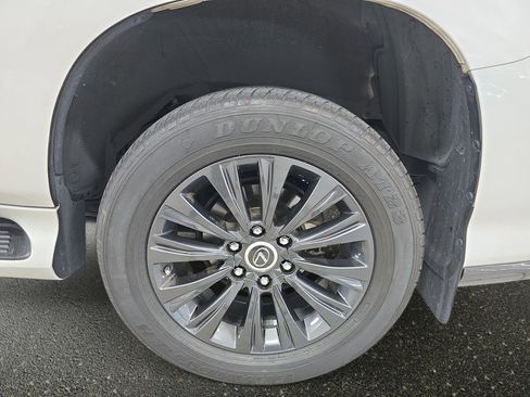 Used 2023 Lexus GX 460 Premium AWD/4WD image 31