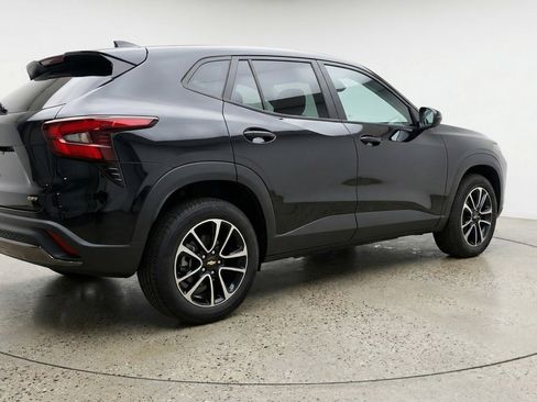 Used 2025 Chevrolet TrailBlazer LT image 9