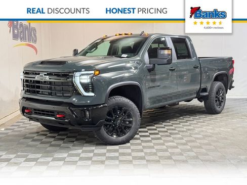 New 2026 Chevrolet Silverado 2500 LT w/ Trail Boss Package AWD/4WD image 1