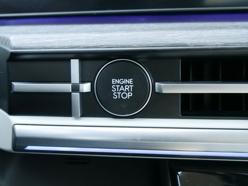 Used 2024 Hyundai Santa Fe Calligraphy image 27