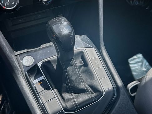 Certified 2023 Volkswagen Taos S FWD image 15