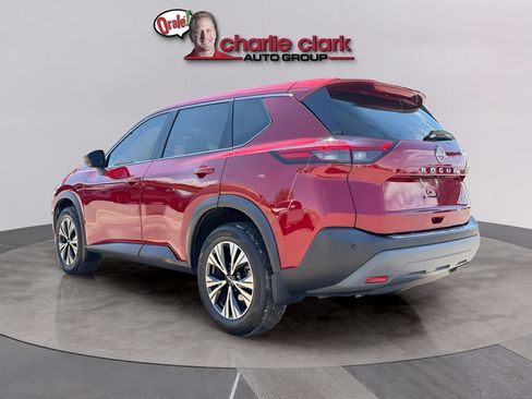 Used 2023 Nissan Rogue SV FWD image 4