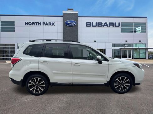 Used 2017 Subaru Forester 2.0XT Touring AWD/4WD image 2
