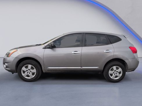 Used 2014 Nissan Rogue S image 5