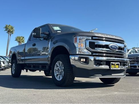 Used 2021 Ford F350 XLT w/ XLT Value Package image 3